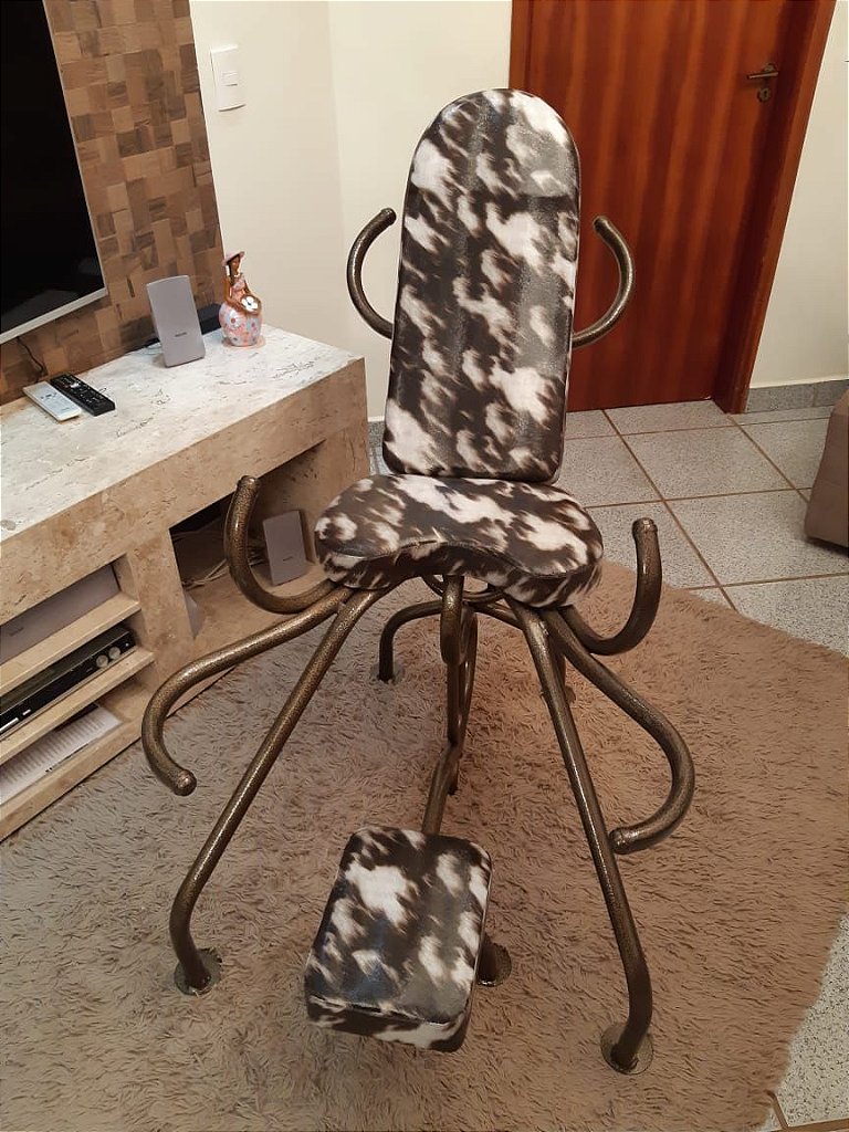 Cadeira Erótica para Motel — estampa Camuflada